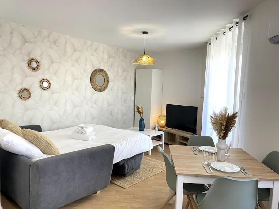 Le Brennou- Proche Centre- Neuf-Climatise-Tout Equipe Châteauroux Εξωτερικό φωτογραφία